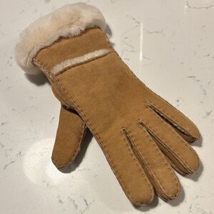 UGG Single LEFT ONLY Genuine Suede & Shearling Glove